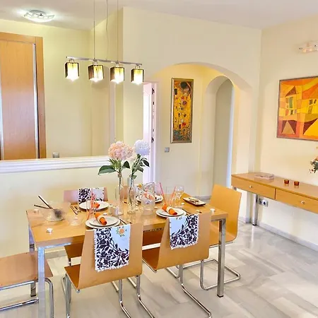 Oasis Apartment